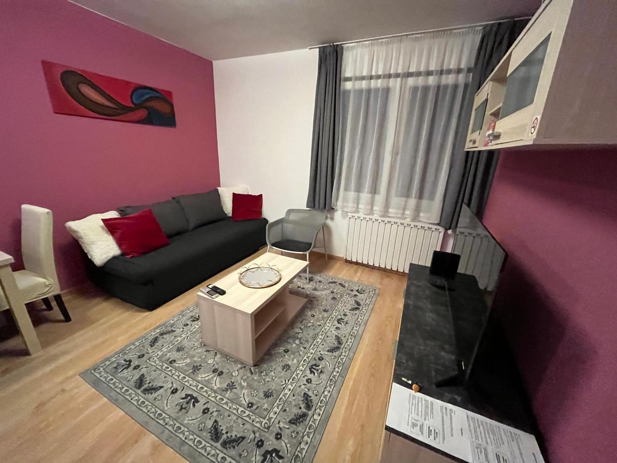Apartamento Corvin Pearl Deluxe Budapest Exterior foto